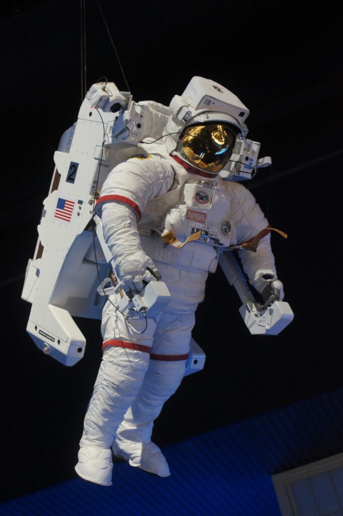 Panic in space can be deadly. Here’s how astronauts train to stay alive in emergencies